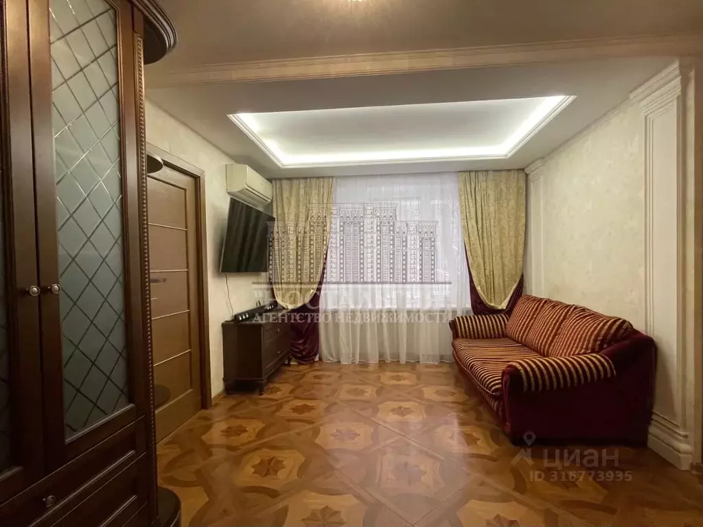 2-к кв. Москва Рублевское ш., 111 (44.4 м) - Фото 0