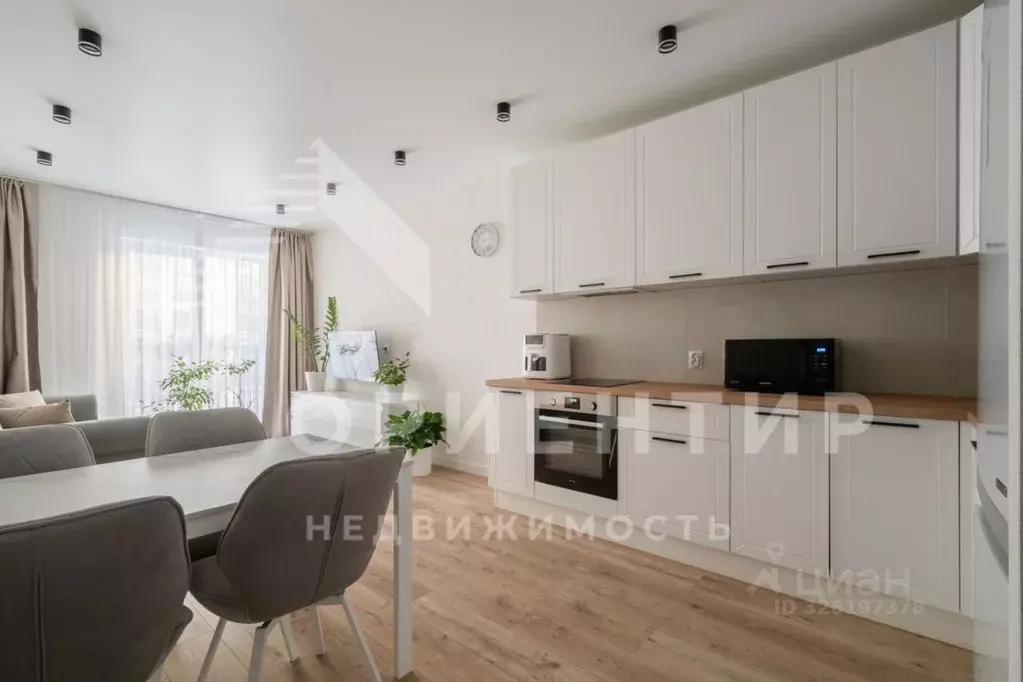 4-к кв. Свердловская область, Екатеринбург ул. Академика Ландау, 9 ... - Фото 1