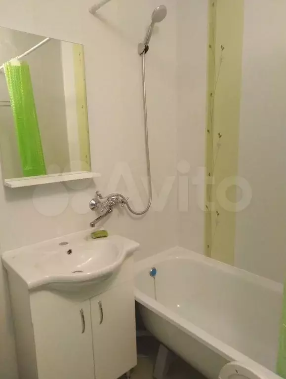 1-к. квартира, 40 м, 4/9 эт. - Фото 1