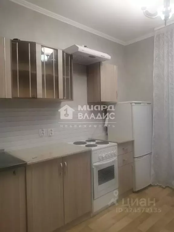 1-к кв. Омская область, Омск Светловская ул., 2 (32.0 м) - Фото 1