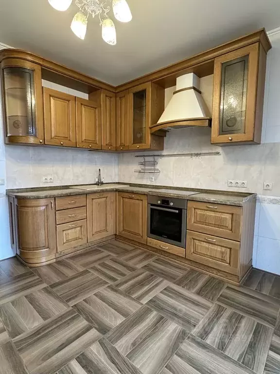 3-к кв. Иркутская область, Иркутск Байкальская ул., 346 (83.2 м) - Фото 0