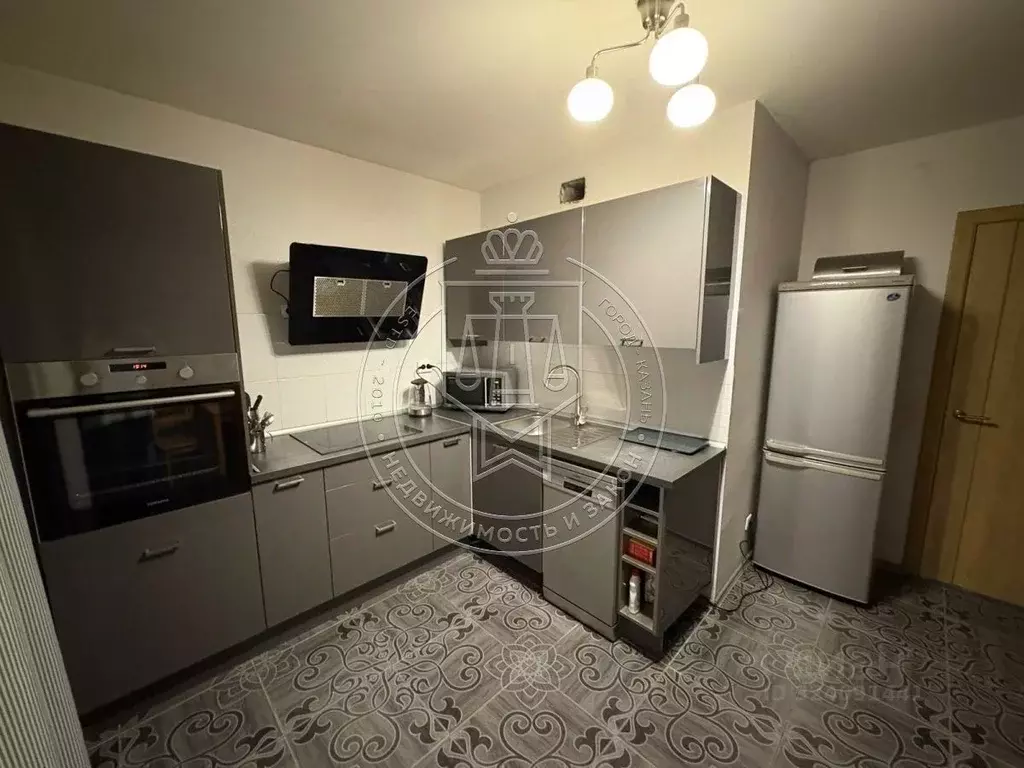 2-к кв. Татарстан, Казань ул. Академика Глушко, 8 (76.0 м) - Фото 2