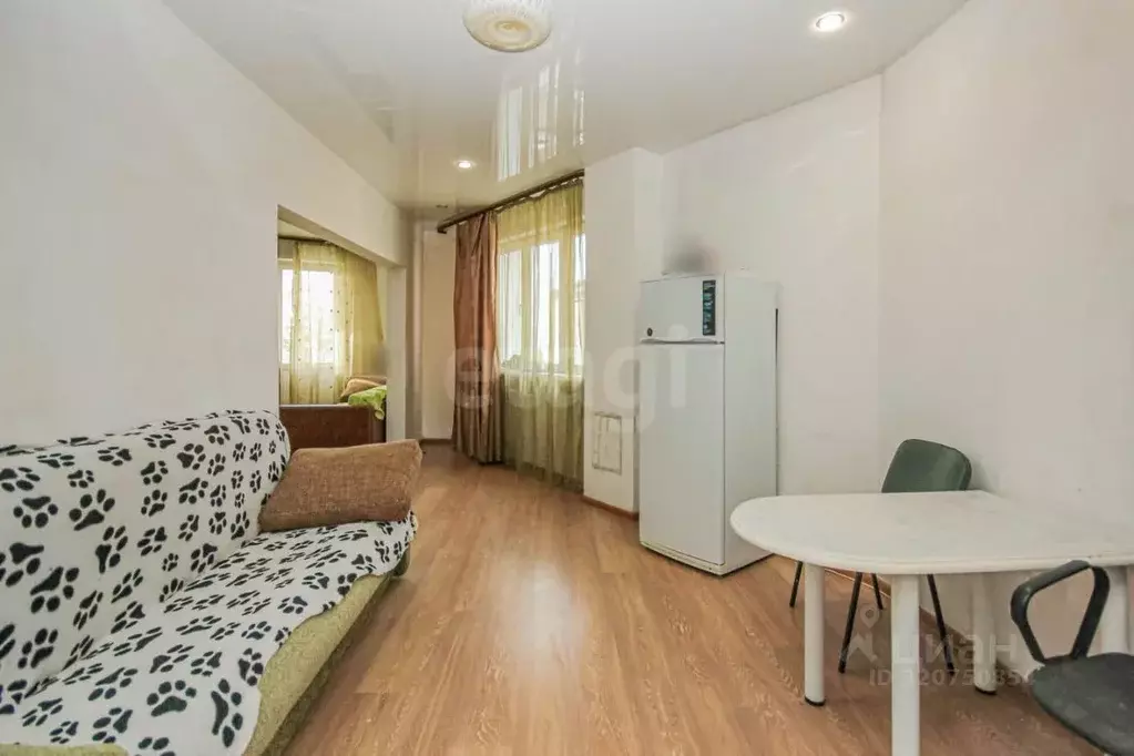 2-к кв. Бурятия, Улан-Удэ ул. Смолина, 77 (48.0 м) - Фото 1