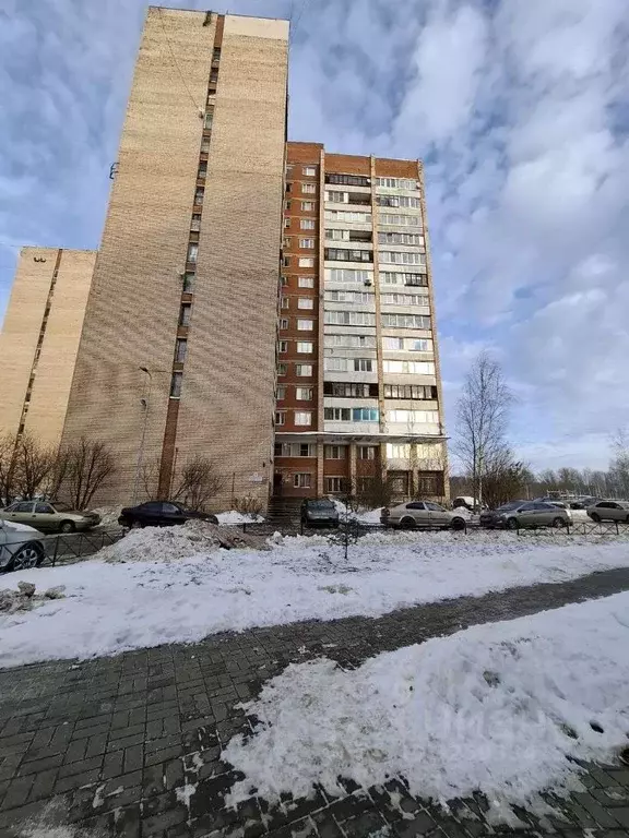 Комната Санкт-Петербург, Санкт-Петербург, Колпино Заводской просп., 60 ... - Фото 1