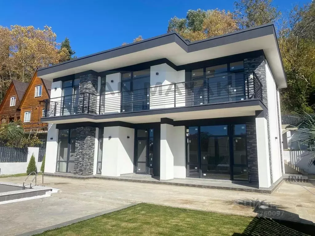 Дом в Краснодарский край, Сочи ул. Шаумяна (292 м) - Фото 1