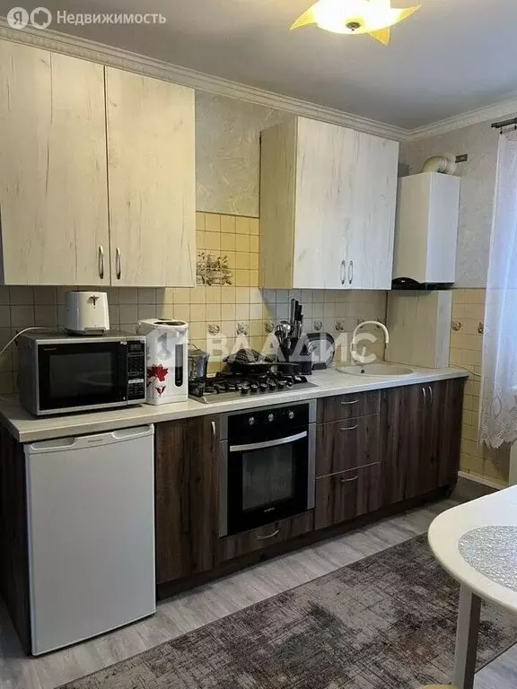 2-комнатная квартира: посёлок Знаменск, Артиллерийская улица, 5 (41 м) - Фото 0