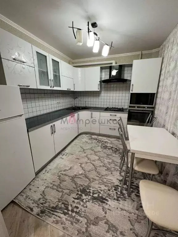 3-к кв. Белгородская область, Белгород ул. Щорса, 49 (78.0 м) - Фото 1