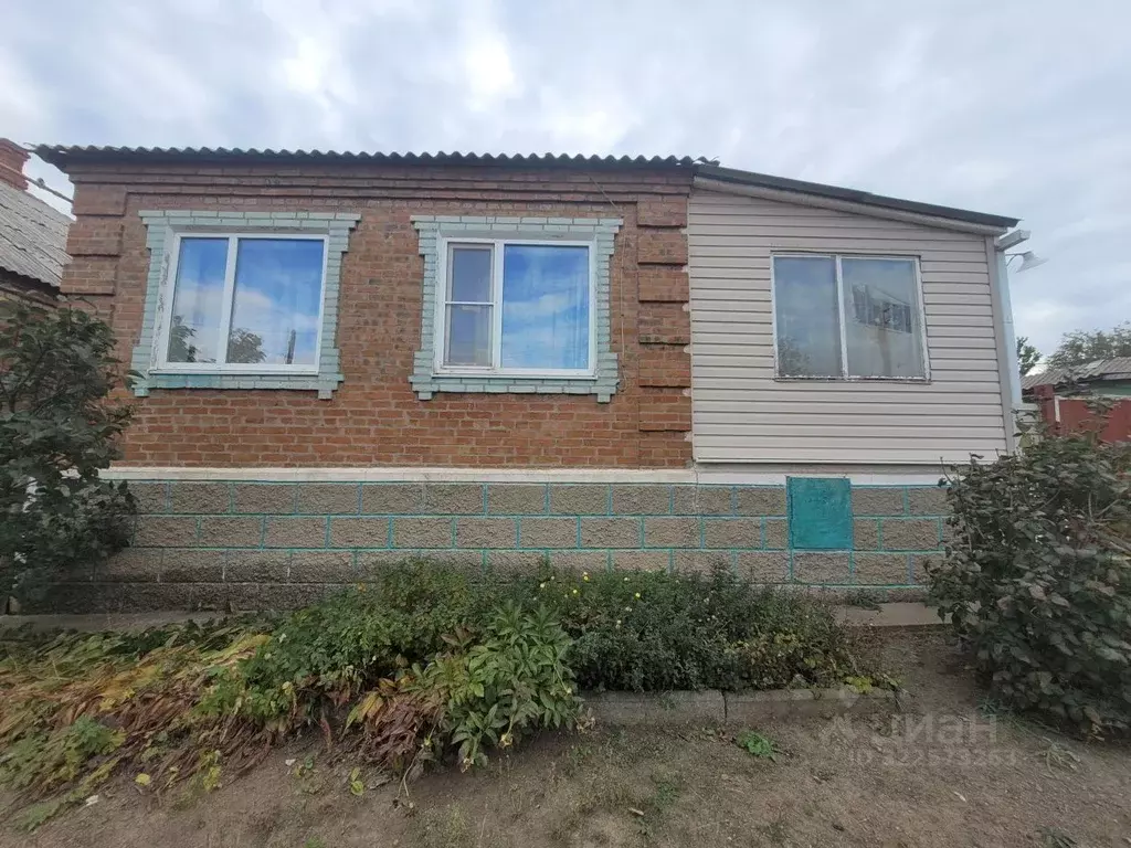 Дом в Ростовская область, Красный Сулин Юркин Кут мкр, ул. 1-я ... - Фото 1