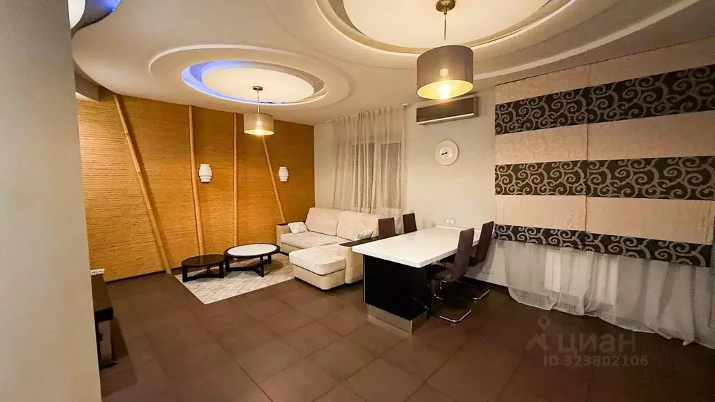 3-к кв. Тульская область, Тула Серебровская ул., 33 (100.0 м) - Фото 1