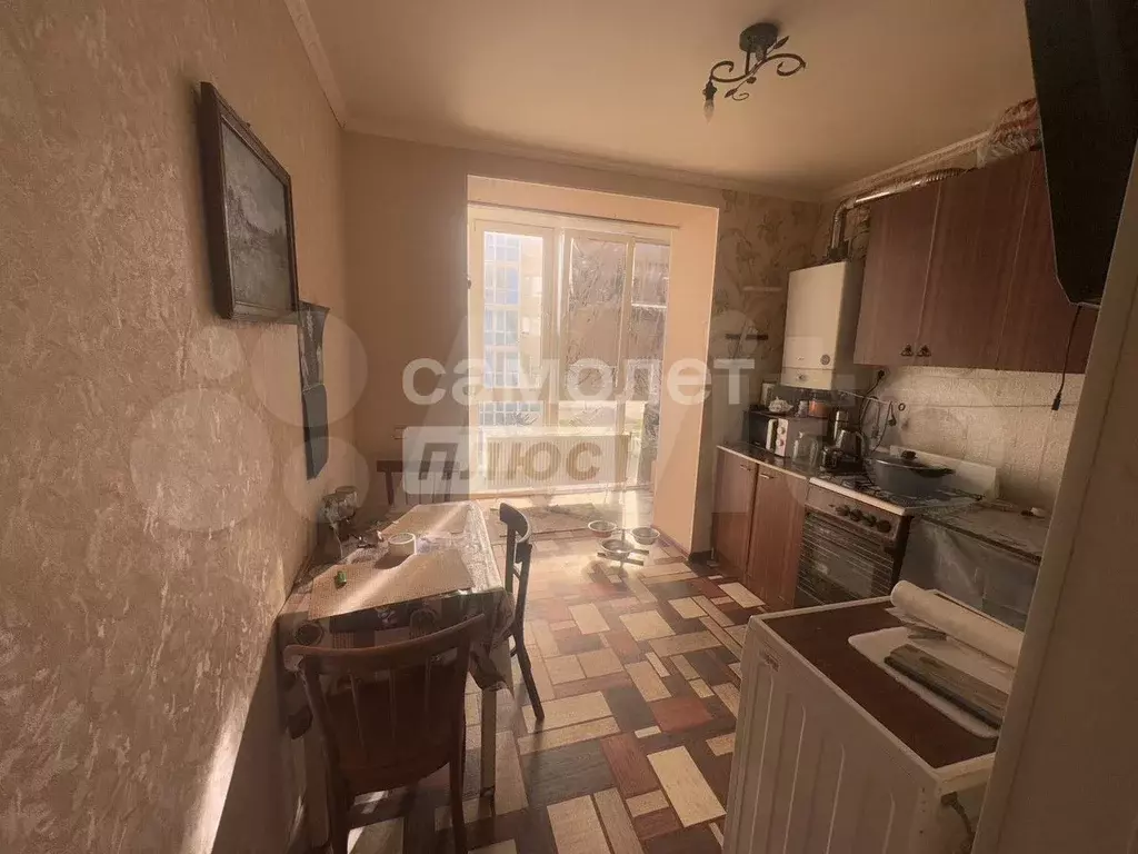 1-к. квартира, 32,6 м, 4/6 эт. - Фото 0