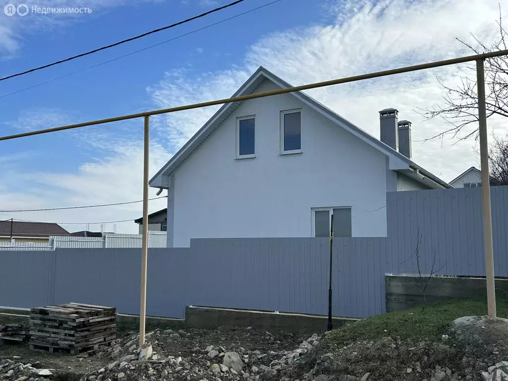 Дом в станица Раевская, улица Островского (130 м) - Фото 1