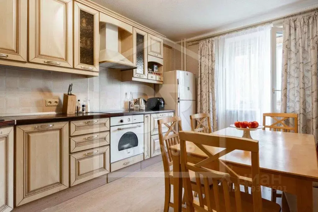 3-к кв. Санкт-Петербург Серебристый бул., 29к2 (94.1 м) - Фото 0