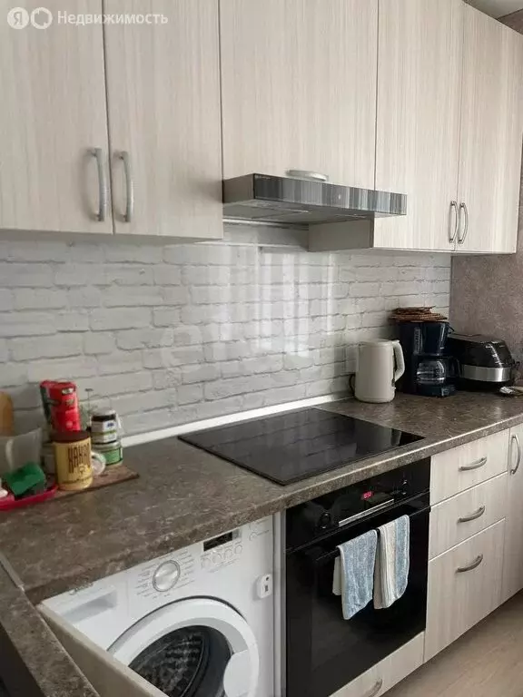 1-комнатная квартира: Тюмень, Широтная улица, 13Б (33.5 м) - Фото 0
