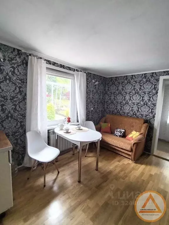 Дом в Краснодарский край, Туапсинский муниципальный округ, Строитель ... - Фото 1