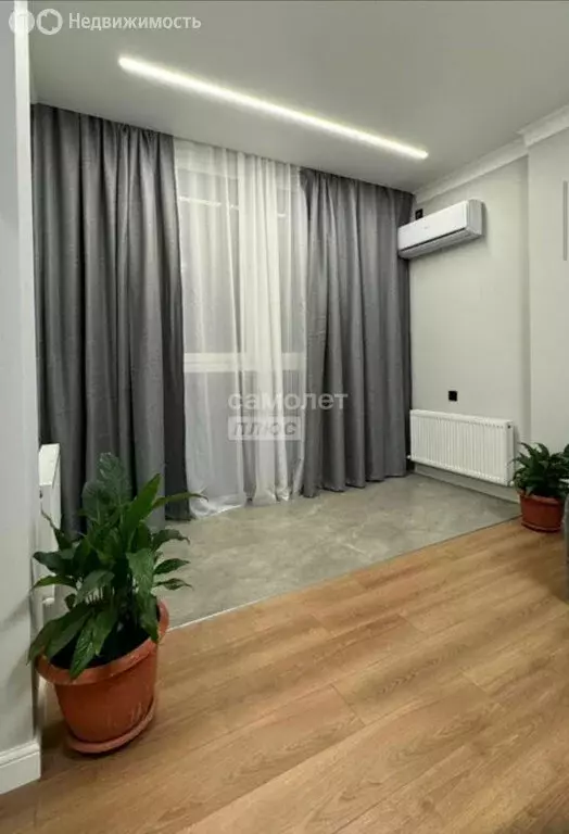 1-комнатная квартира: Нальчик, улица Атажукина, 11 (50 м) - Фото 0