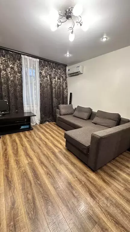 2-к кв. Краснодарский край, Краснодар Передовая ул., 82 (52.0 м) - Фото 1