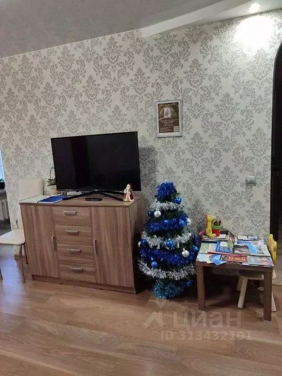 2-к кв. Псковская область, Псков ул. Свердлова, 6 (50.0 м) - Фото 1