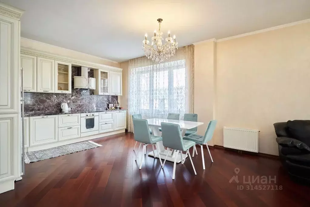 3-к кв. Тюменская область, Тюмень ул. Осипенко, 16 (112.6 м) - Фото 0