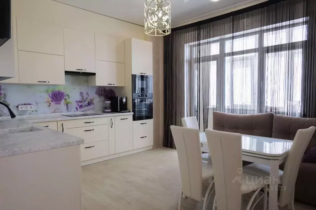 2-к кв. Крым, Евпатория ул. Полупанова, 27Ж (75.0 м) - Фото 1