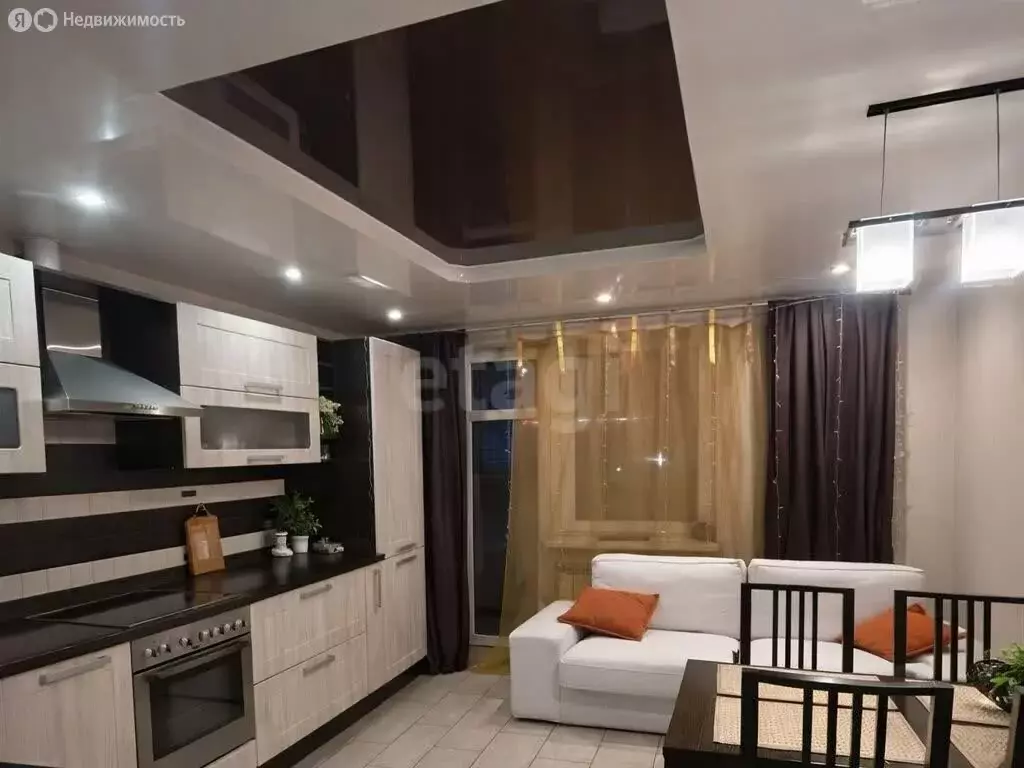 2-комнатная квартира: Ярославль, проспект Фрунзе, 31 (62.7 м) - Фото 1