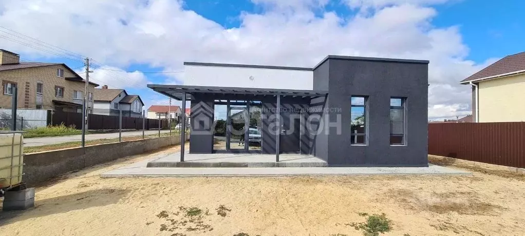 Дом в Волгоградская область, Волгоград Дунайская ул., 24 (117 м) - Фото 2