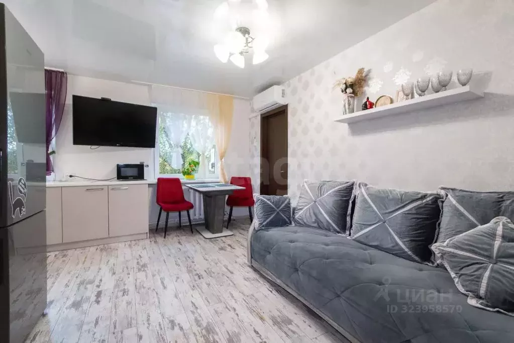 3-к кв. Калининградская область, Калининград Минская ул., 11 (56.4 м) - Фото 1