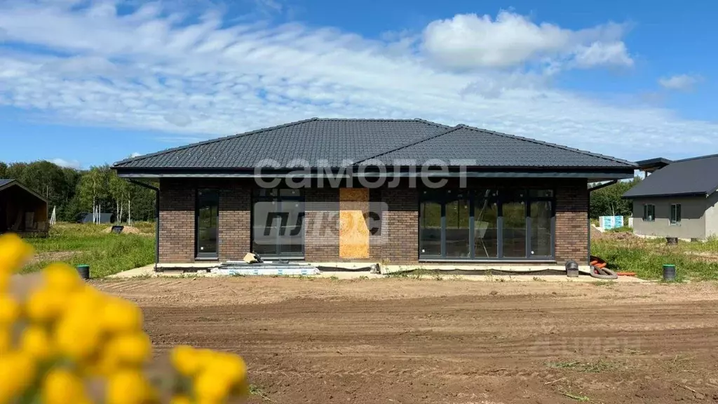 Коттедж в Калужская область, Калуга городской округ, д. Сивково 42 ... - Фото 1