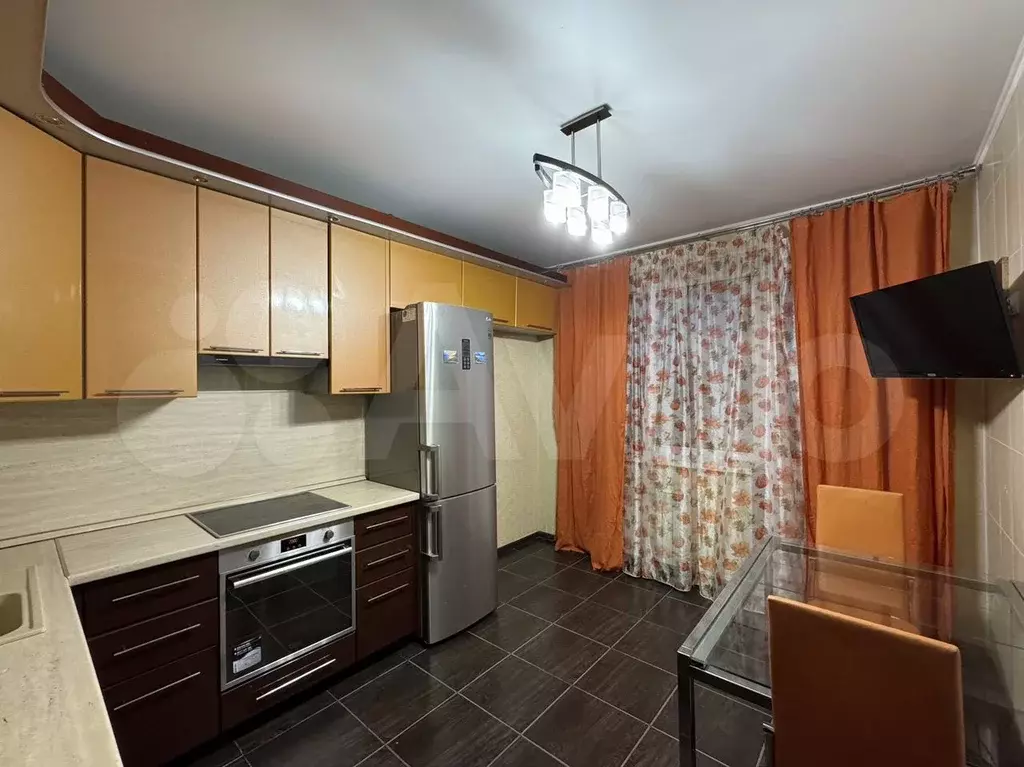 1-к. квартира, 44 м, 9/9 эт. - Фото 1