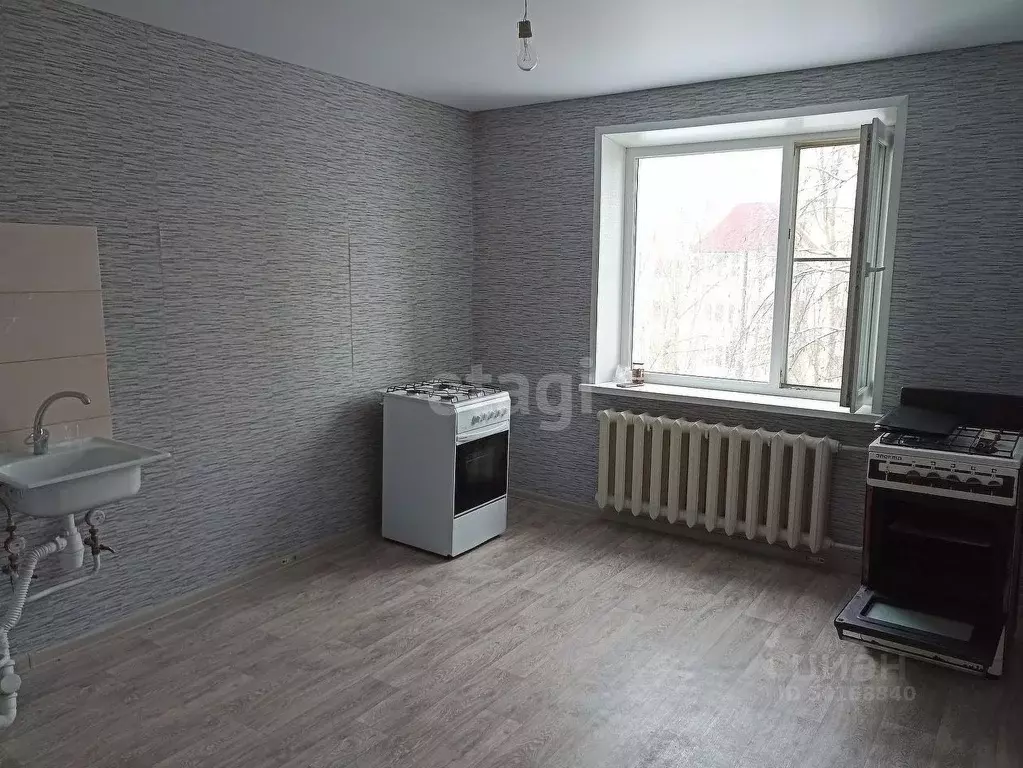 3-к кв. Саратовская область, Балашов ул. Орджоникидзе, 11а (67.2 м) - Фото 0