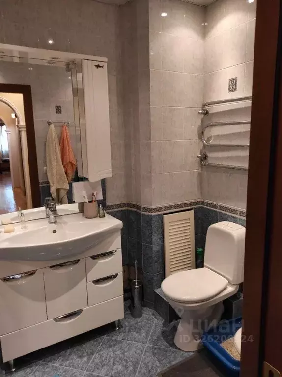 3-к кв. Москва Профсоюзная ул., 93К4 (80.0 м) - Фото 1