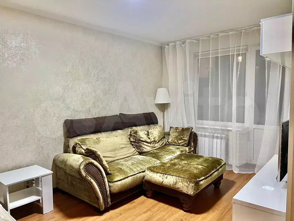 1-к. квартира, 35 м, 7/9 эт. - Фото 0