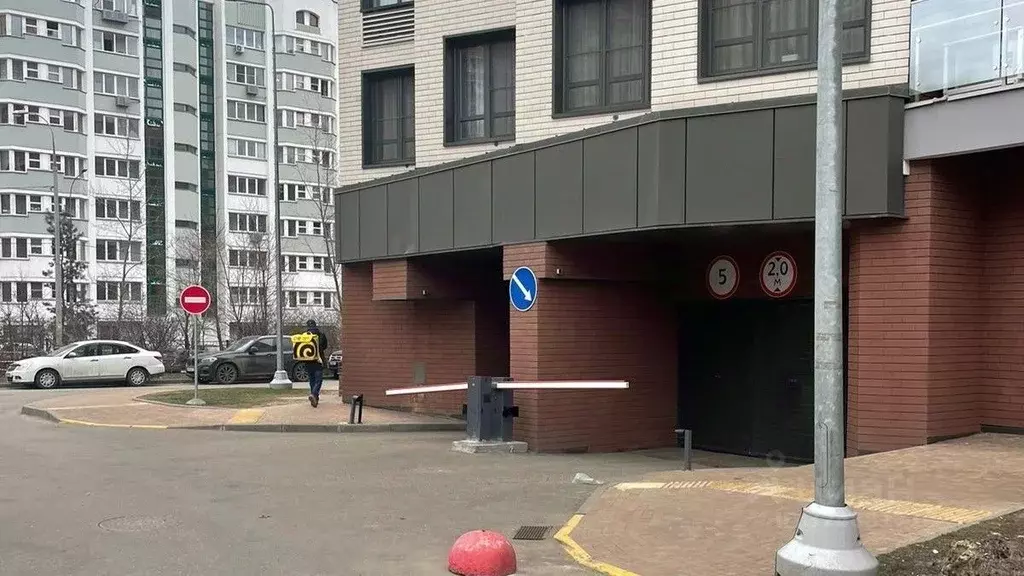 Гараж в Москва ул. Верхние Поля, 32к2 (20 м) - Фото 1