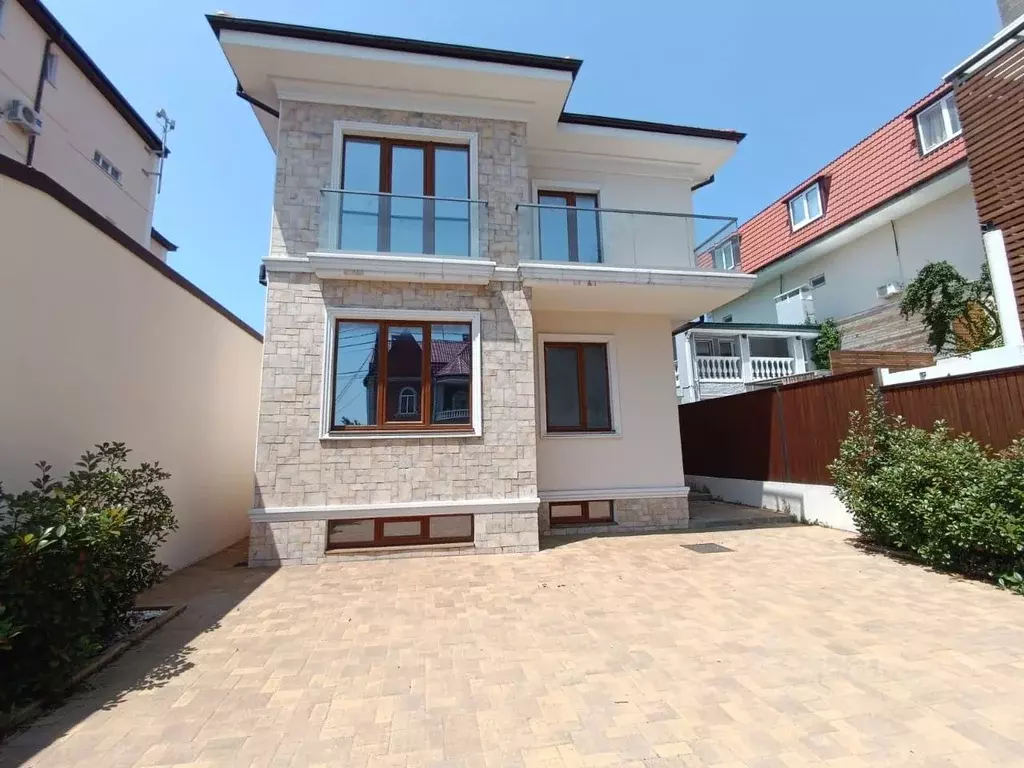 Дом в Краснодарский край, Геленджик Садовая ул., 4 (297 м) - Фото 2