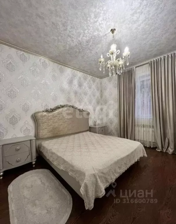 Дом в Ингушетия, Назрань ул. Абдулы Темсуркиевича Имагожева (200 м) - Фото 0