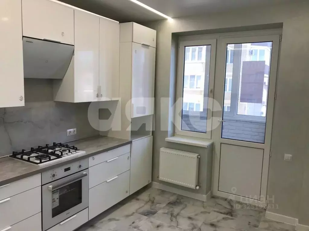 2-к кв. Краснодарский край, Анапа Алексеевка мкр, ул. Лазурная, 10к2 ... - Фото 1