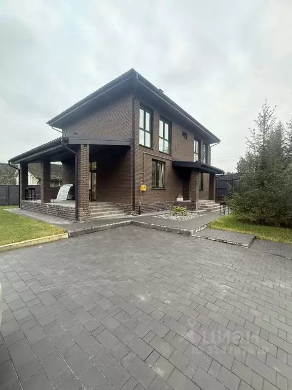 Коттедж в Московская область, Одинцовский городской округ, д. Раздоры  ... - Фото 1