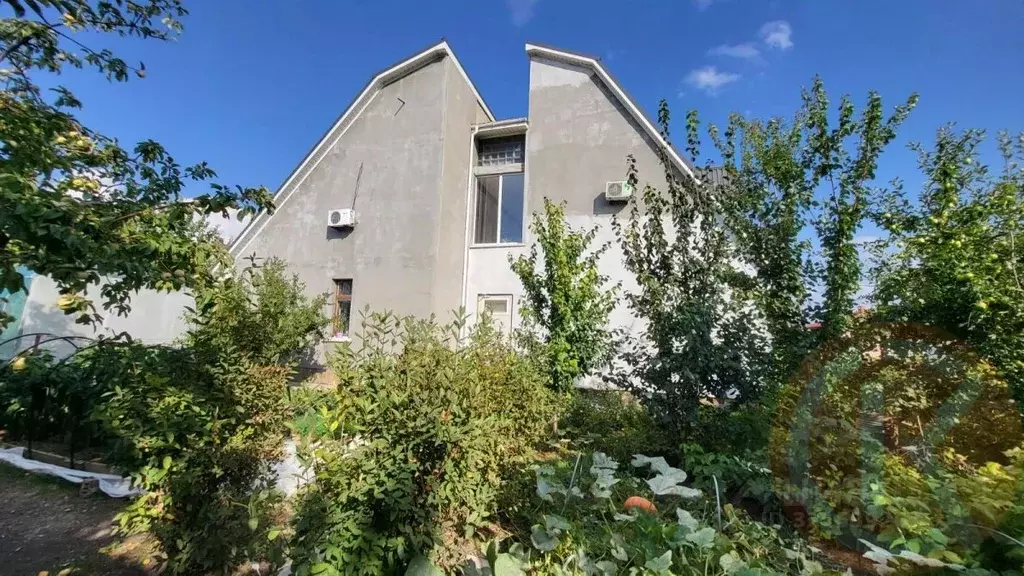 Дом в Крым, Симферополь ул. Клубничная, 3 (250 м) - Фото 1