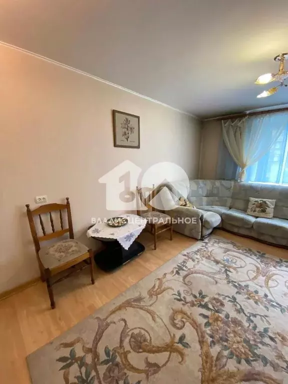 3-к кв. Новосибирская область, Новосибирск ул. Ленина, 25 (63.0 м) - Фото 1
