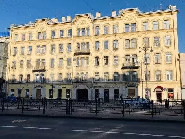Комната 36 м в 6-к., 2/5 эт. - Фото 1