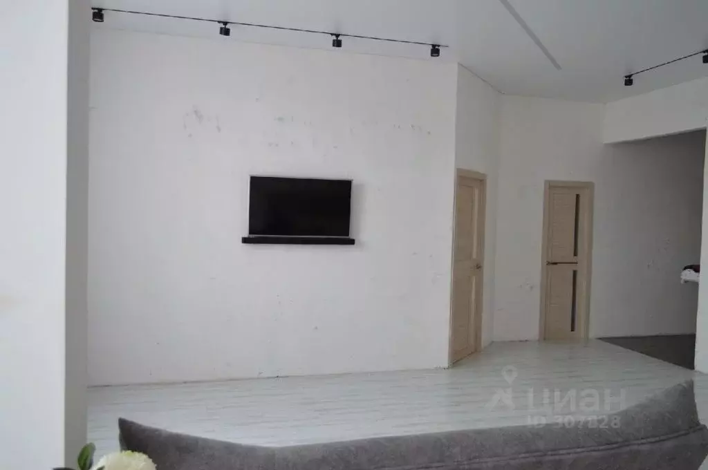 3-к кв. Башкортостан, Стерлитамак ул. Гоголя, 130а (73.8 м) - Фото 1