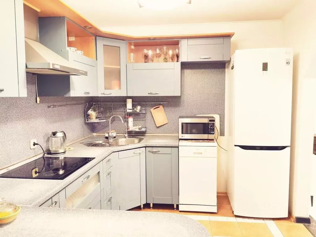 3-к кв. Тюменская область, Тюмень Транспортная ул., 119/2 (73.0 м) - Фото 1