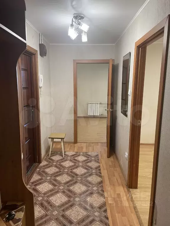 2-к. квартира, 50 м, 1/9 эт. - Фото 1