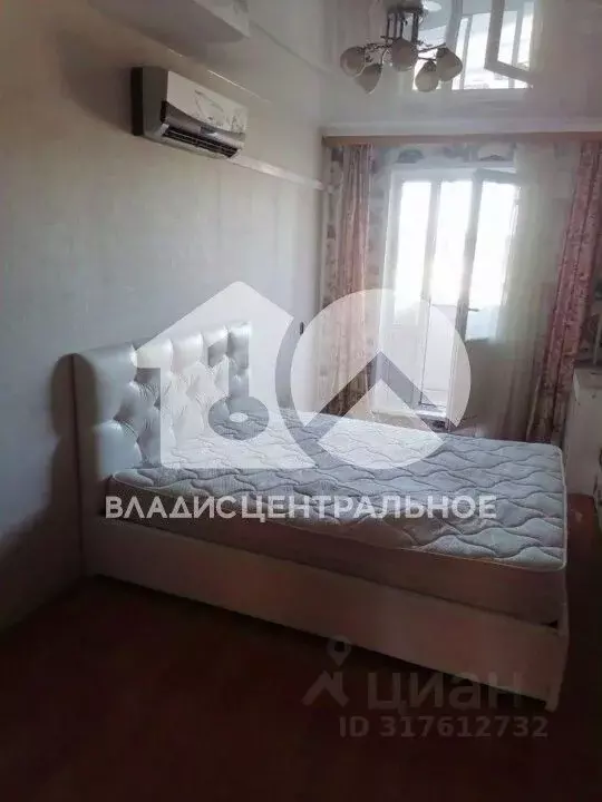 3-к кв. Новосибирская область, Новосибирск Гусинобродское ш., 25 (67.0 ... - Фото 0