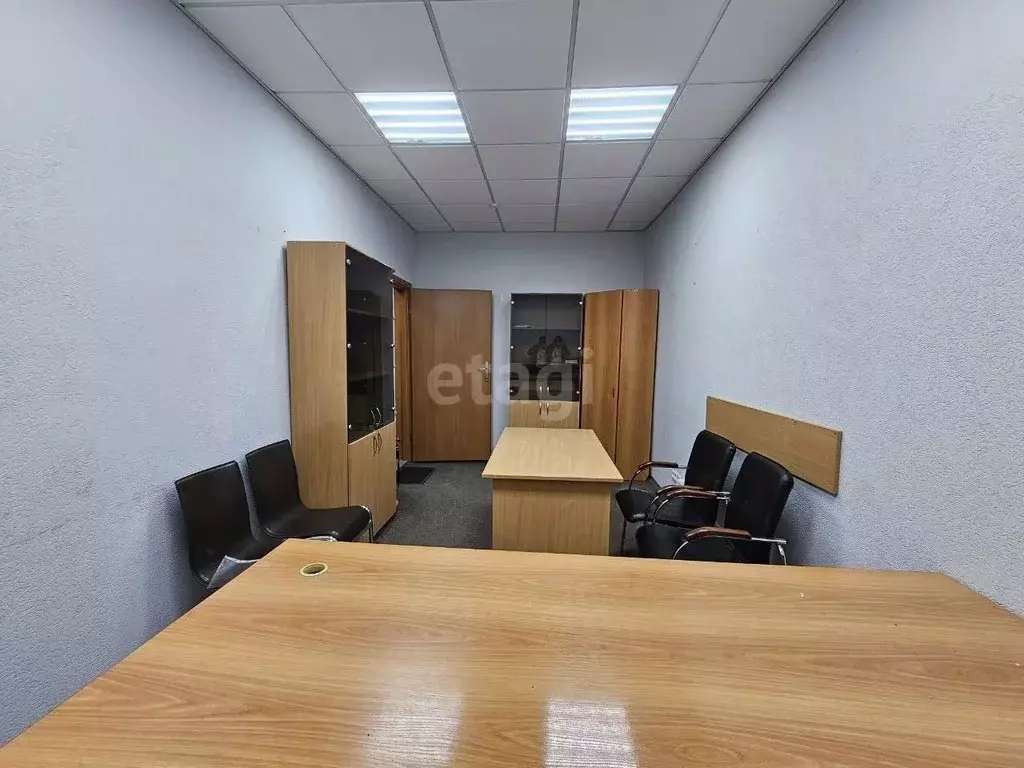 Офис в Крым, Симферополь ул. Балаклавская (15 м) - Фото 0