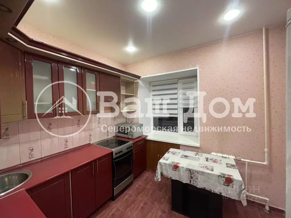 2-к кв. Мурманская область, Мурманск ул. Беринга, 24 (42.9 м) - Фото 1