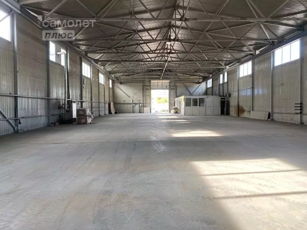 Склад в Псковская область, Псков ул. Советской Армии, 64 (1300 м) - Фото 0