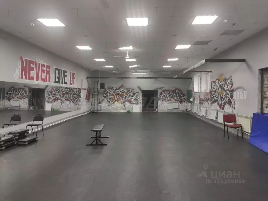 Помещение свободного назначения в Ульяновская область, Ульяновск ул. ... - Фото 2