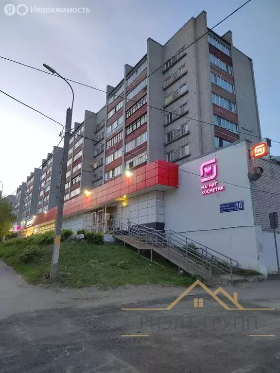 3-комнатная квартира: Казань, Ютазинская улица, 16 (60.9 м) - Фото 0