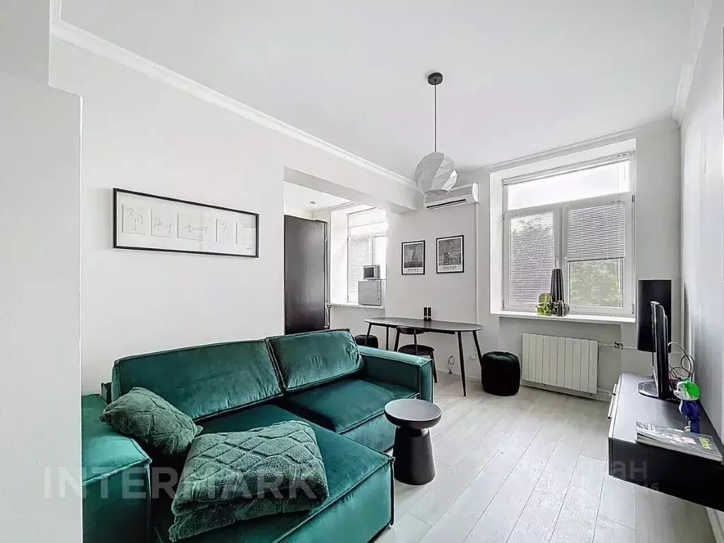 3-к кв. Москва ул. Можайский Вал, 6 (80.0 м) - Фото 0