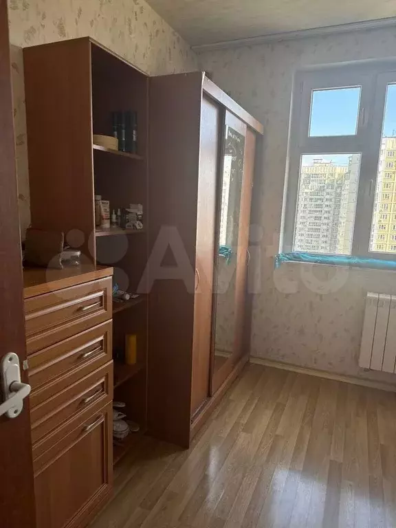 Комната 16 м в 3-к., 19/25 эт. - Фото 1